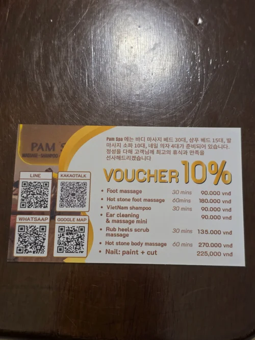 PAM 스파 마사지 10% 할인 바우처 카드에 다양한 서비스 메뉴와 가격 안내