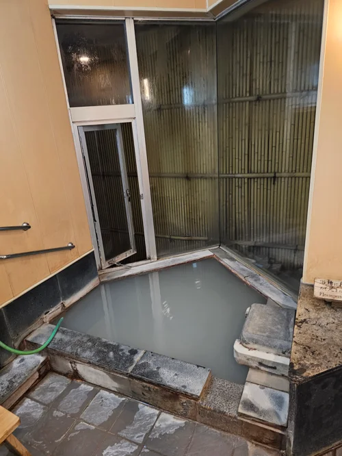 타키노야 가족탕 프라이빗 노천탕 유황 온천수