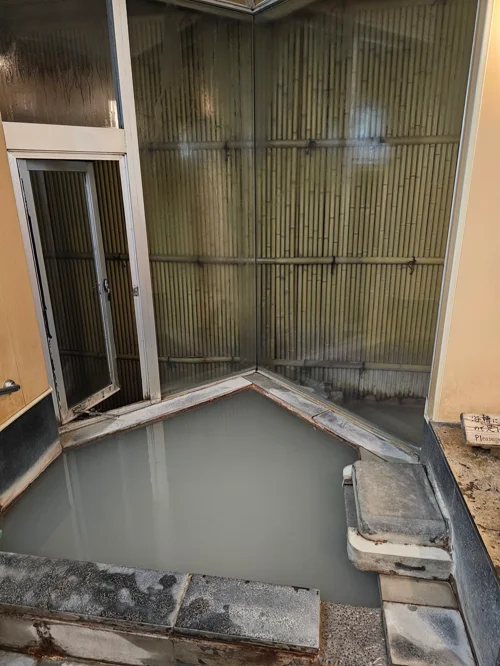 타키노야 가족탕 대나무벽 프라이빗 노천탕 전경